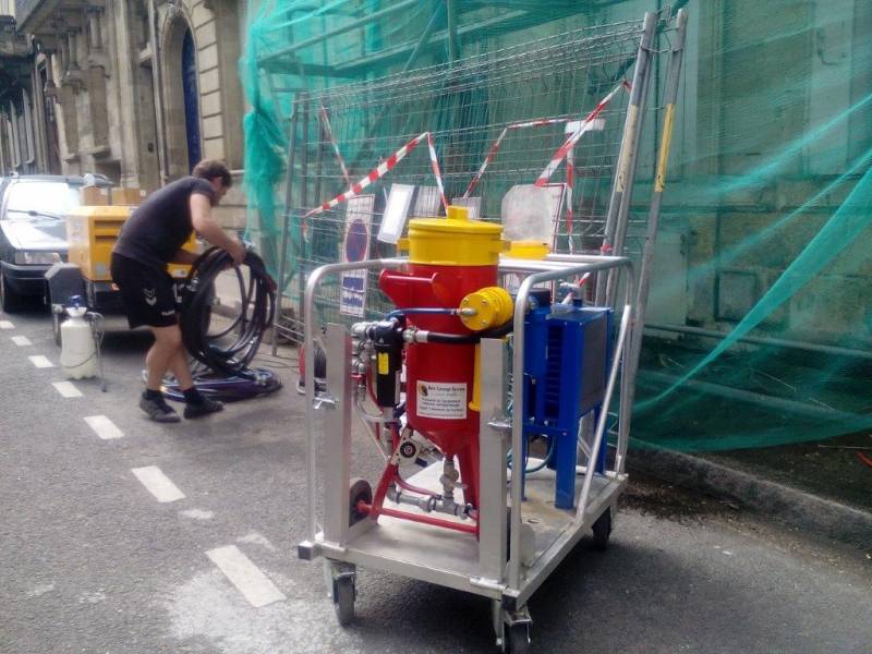 skid aérogommage façade