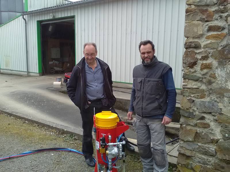 aerogommeuse ou sableuse