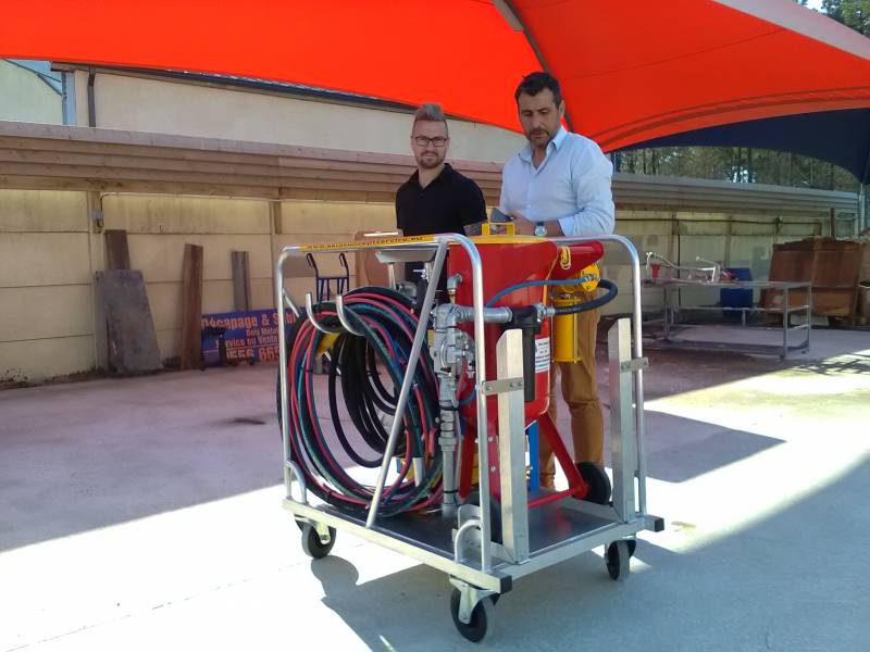 décapage meuble décapage sablage bois métal bayonne pau biarritz Guillhome  Services