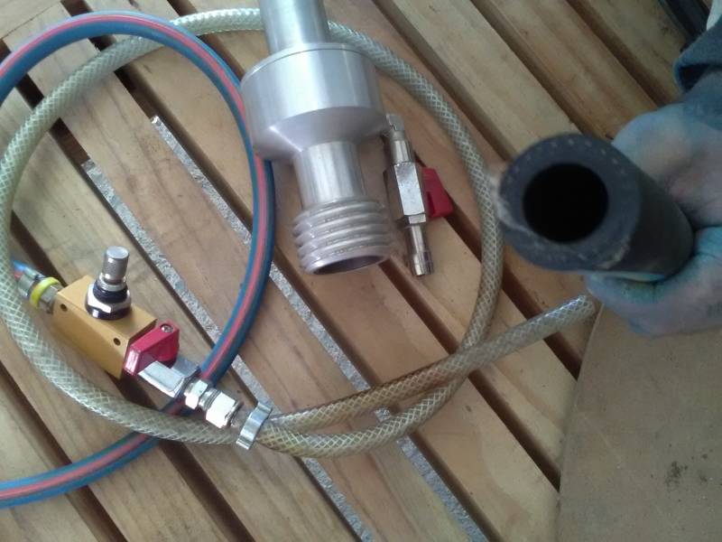 matériel hydrogommeuse