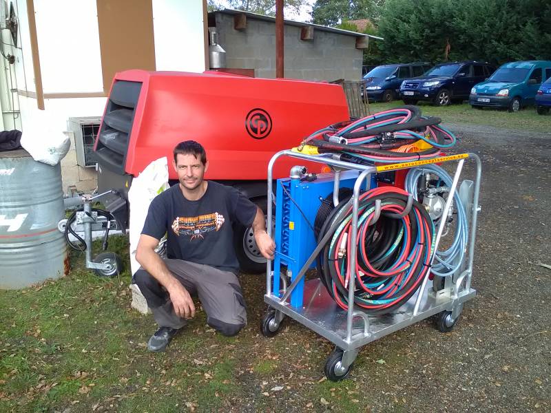 matériel aérogommage tours sur chariot matériel aérogommeuse