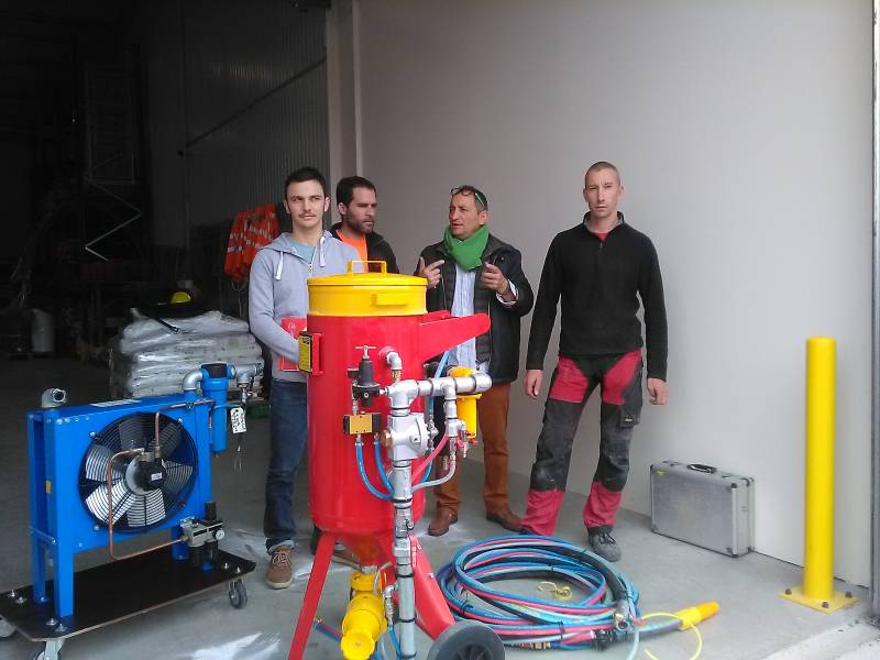 aerogommeuse hydrogommeuse decapage industriel 