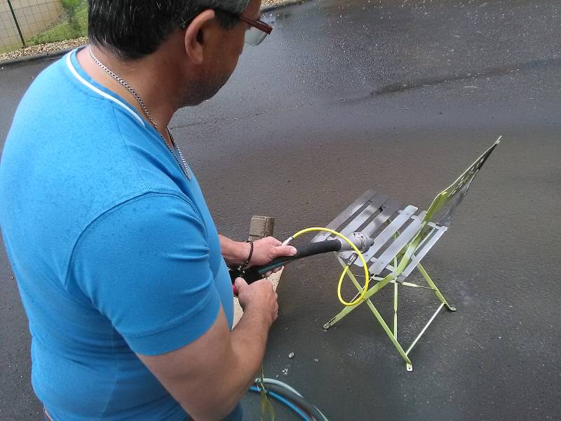 matériel hydrogommeuse