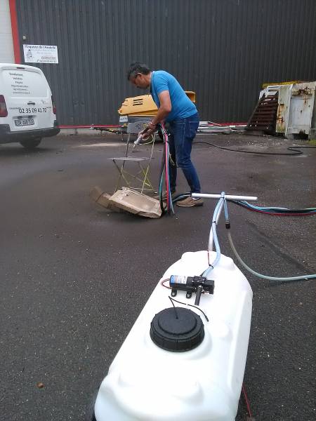 hydrogommeuse autonome