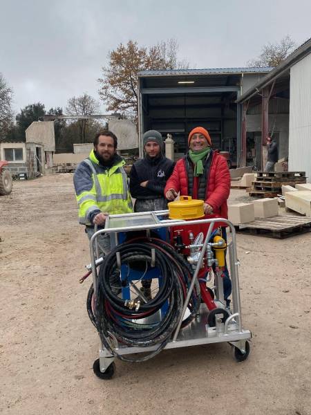 matériel aérogommage tours sur chariot matériel aérogommeuse