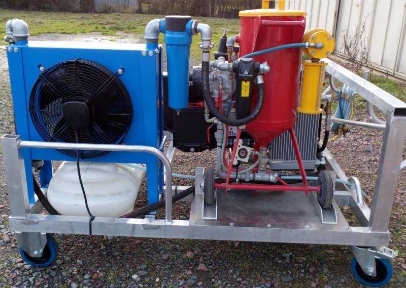 hydrogommeuse  motorisé